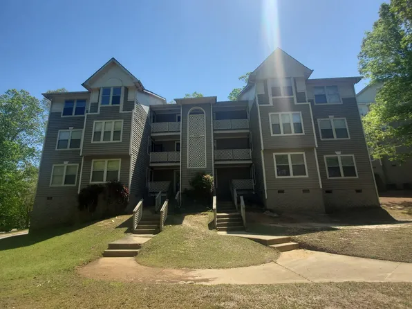 1022-7 Brookhollow Dr, Fayetteville, NC 28314