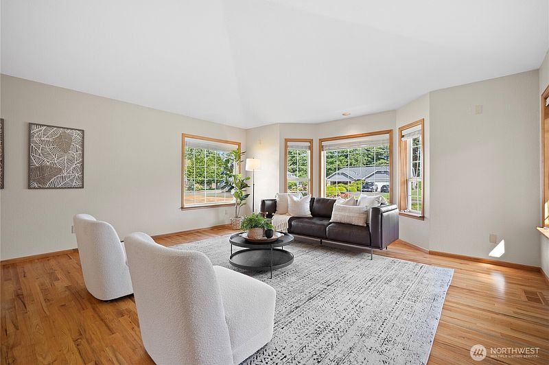 2nd image of 6849 Raspberry Drive