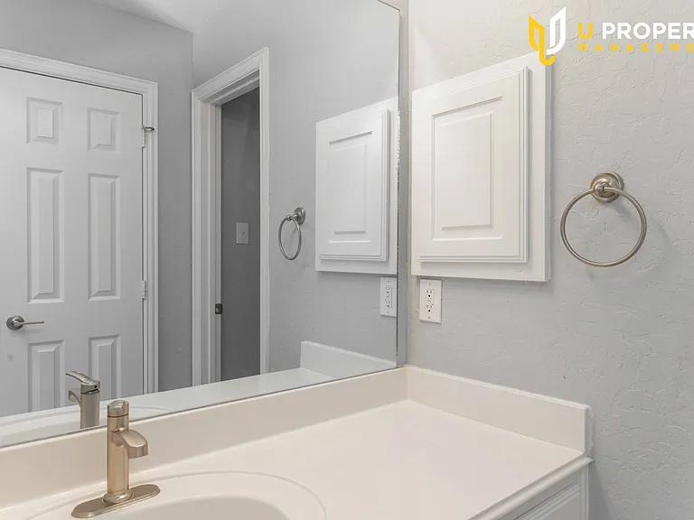 1687 Sandstone Dr — Photo 41