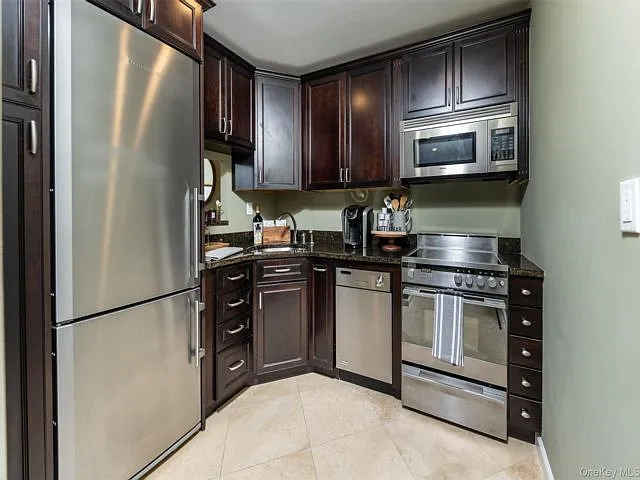 2 Richmond Rd #6N — Photo 7