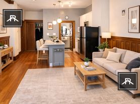 851 Beacon St, Boston, MA