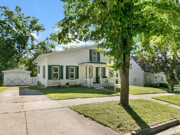 1326 Ash Street, Baraboo, WI 53913