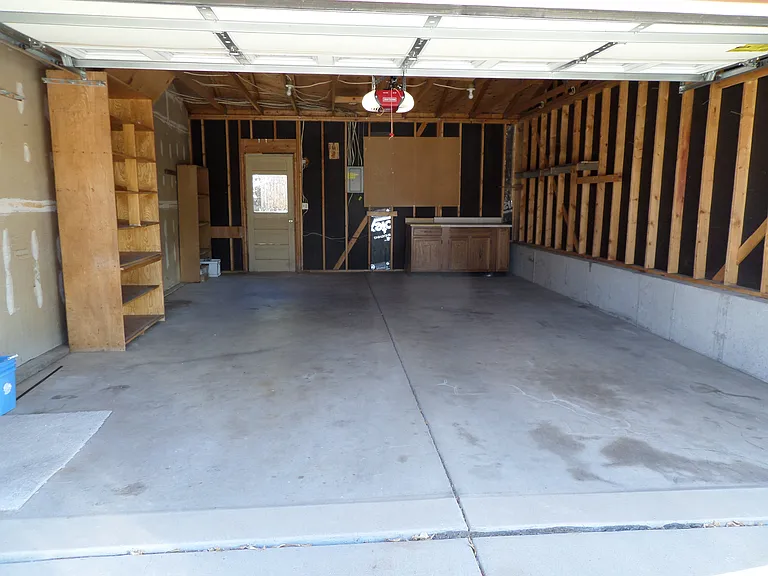 1854 Chapel Hills Dr — Photo 15