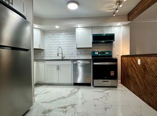 160 Oakland St #A, Rochester, NY 14620