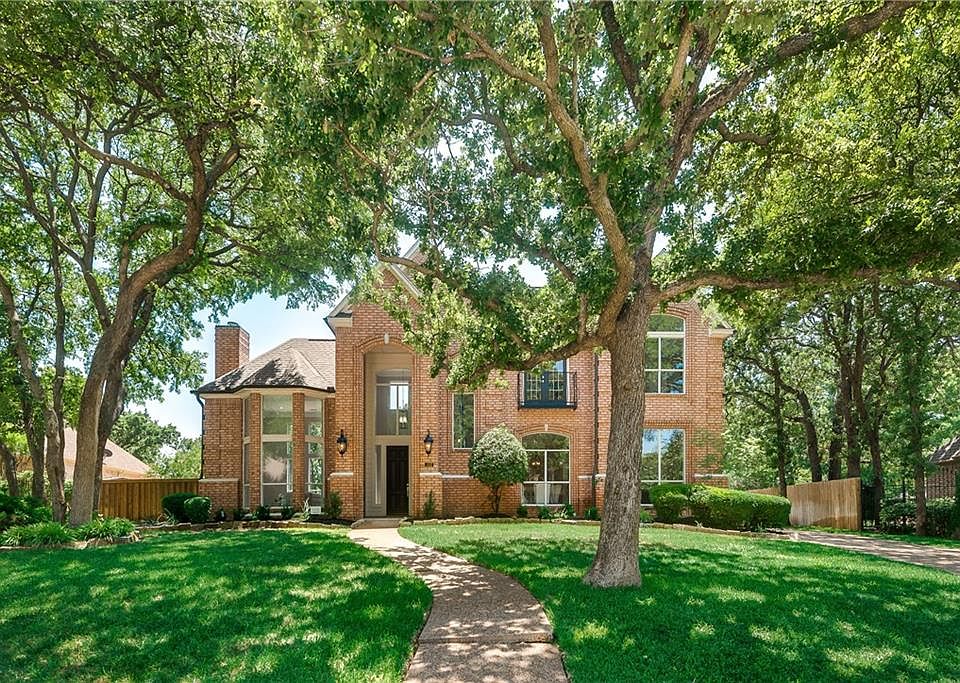1st image of 102 San Jacinto Ct