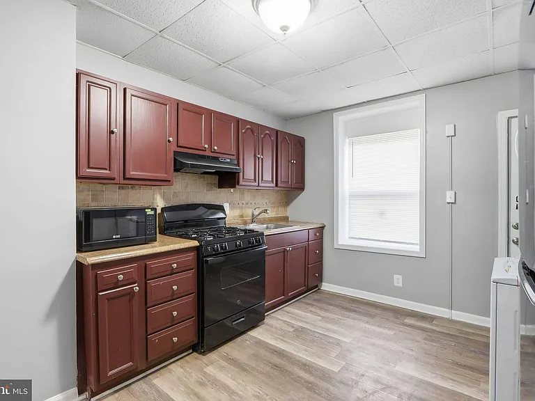 415 N Belnord Ave — Photo 10