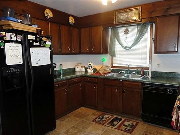 4th image of 6222 Leopold Cir