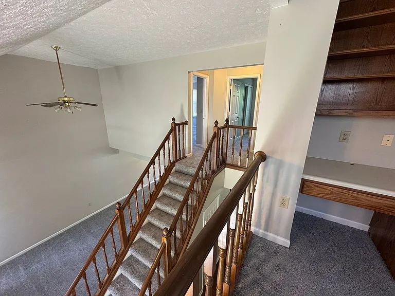 5538 N Meadow Dr — Photo 32