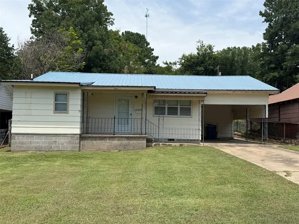 111 E Blair Ave, Wilburton, OK 74578