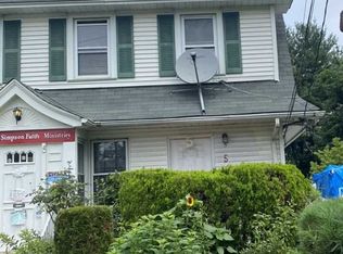 5 Garden St, Teaneck, NJ 07666