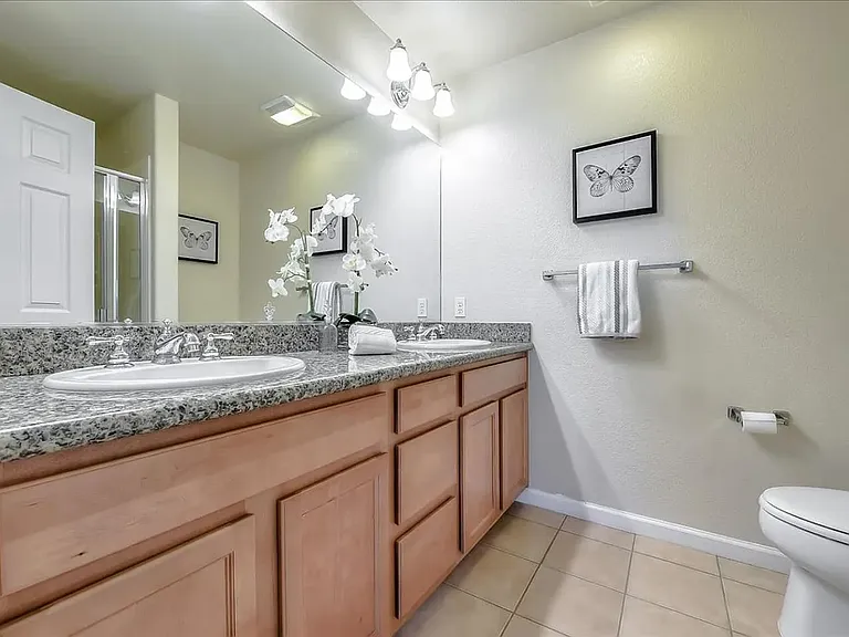 2716 McKee Rd — Photo 6