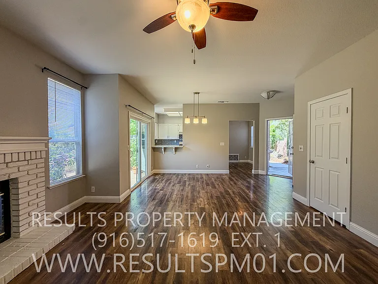 4025 Lowdan Ct — Photo 9