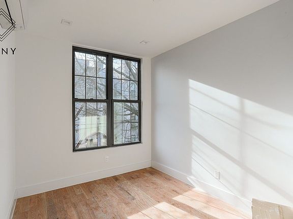 4th image of 172 Vernon Ave #4R