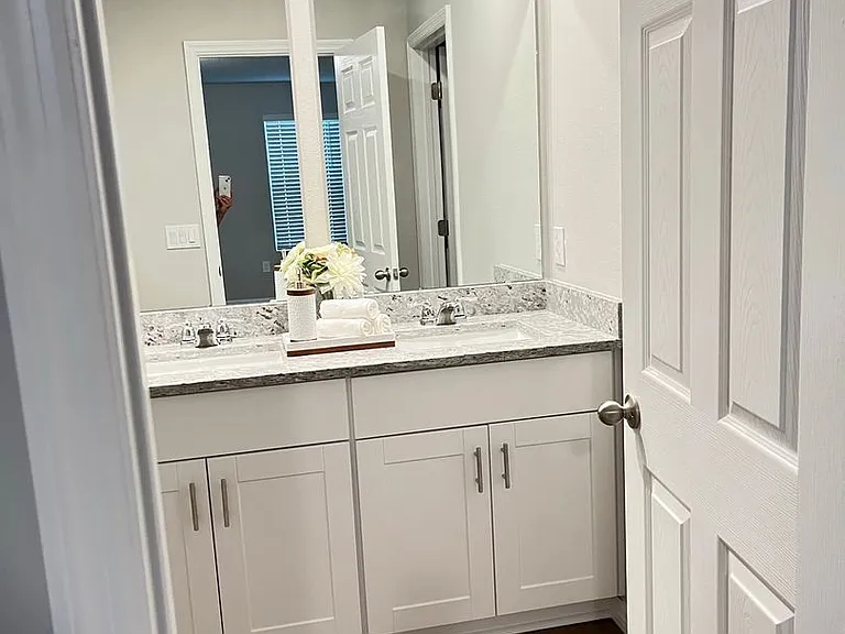 437 Legacy Loop — Photo 6