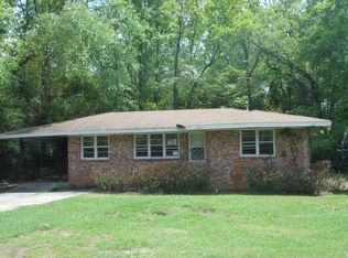 73 Willow Ave, Warner Robins, GA 31093