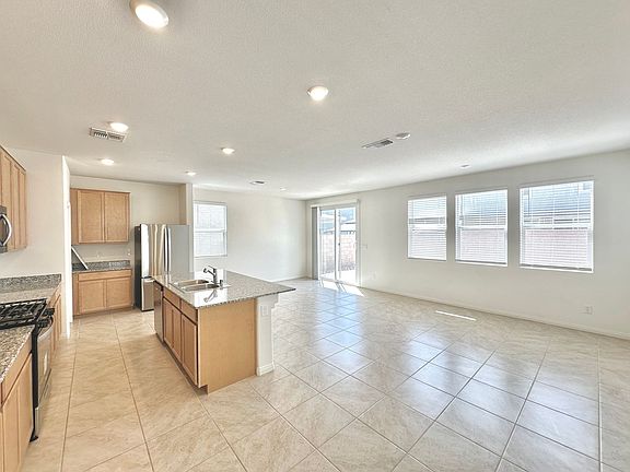 4th image of 4255 Juniper Pear Ave