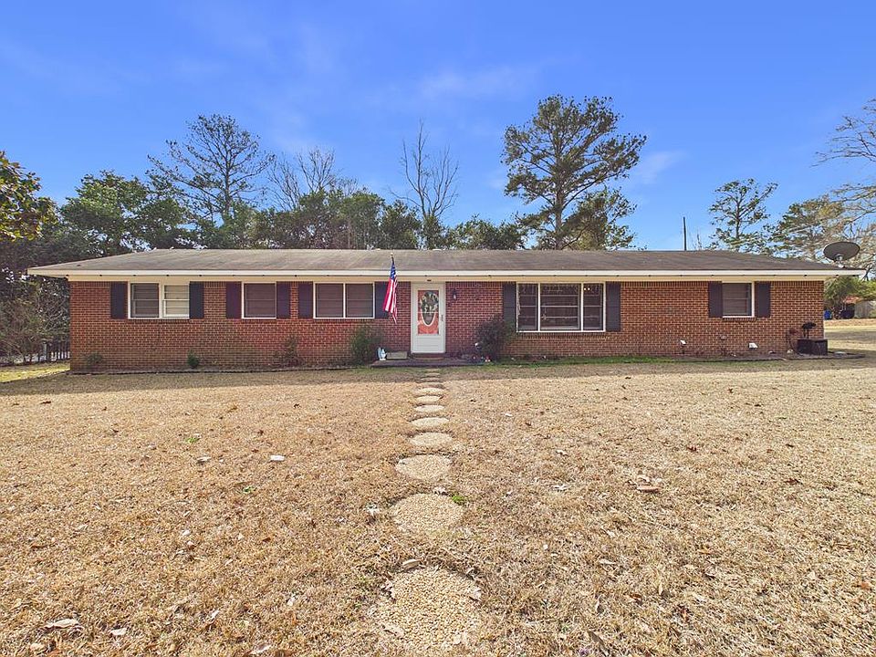 1st image of 4444 Norcross Dr