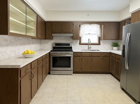 400 Davis Ave, Kearny, NJ