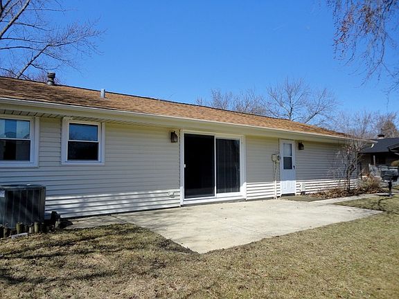 3rd image of 203 S Braintree Dr