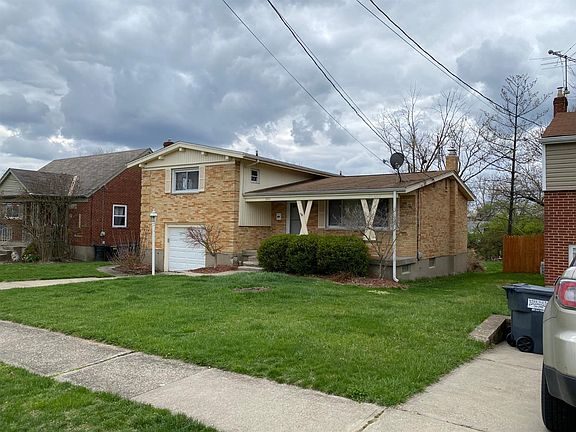 3rd image of 3361 Glenmont Ln