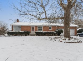 1214 Julie Dr, Champaign, IL 61821