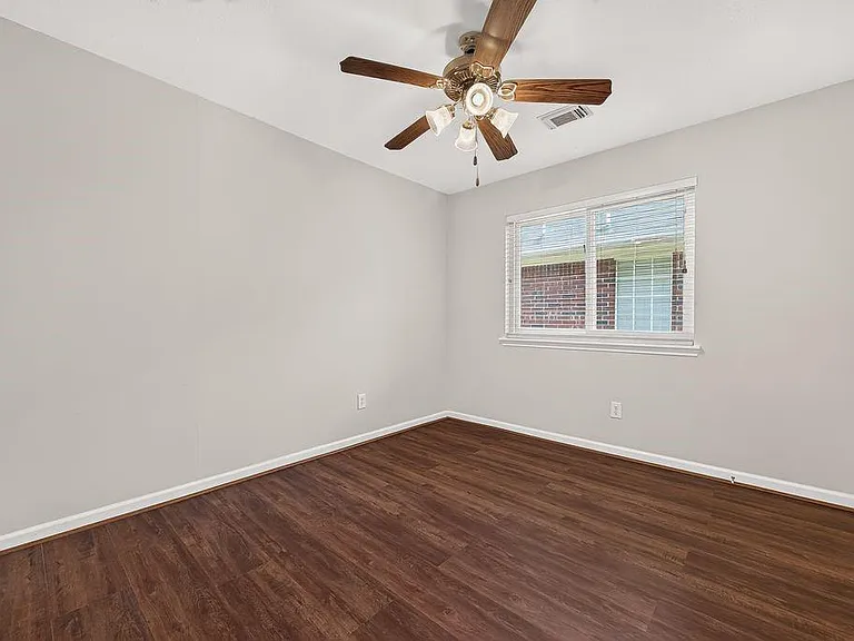 11814 Copperas Creek Dr — Photo 25