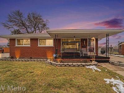 20550 Blackstone Ct, Detroit, MI, 48219