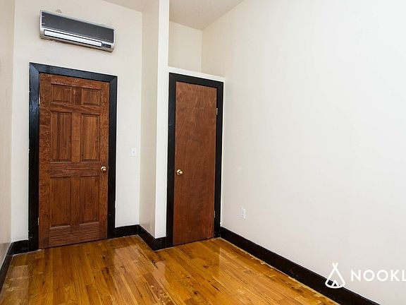 3rd image of 834 Hart St #3F