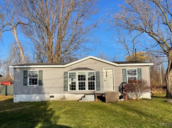 106 Lafayette Ave, Canastota, NY 13032