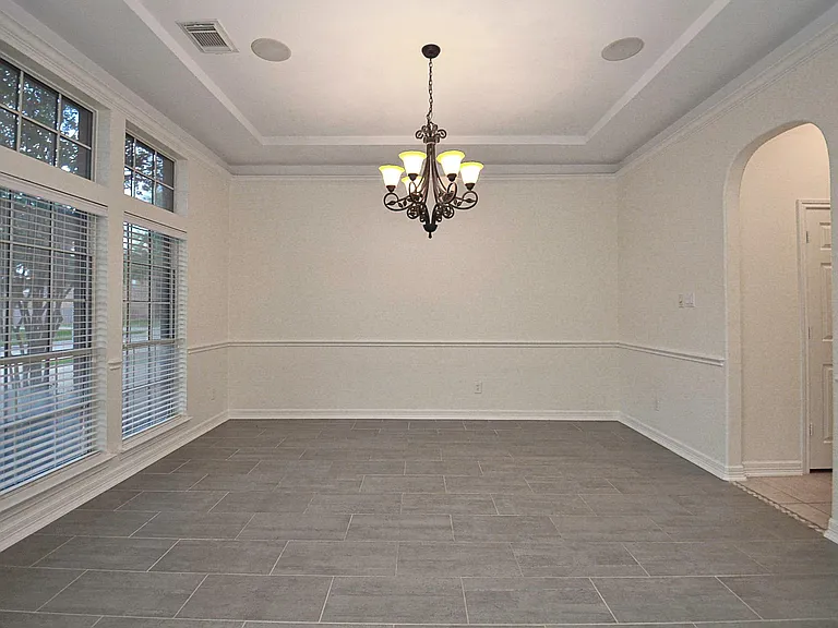 21010 Kelliwood Park Ln — Photo 11