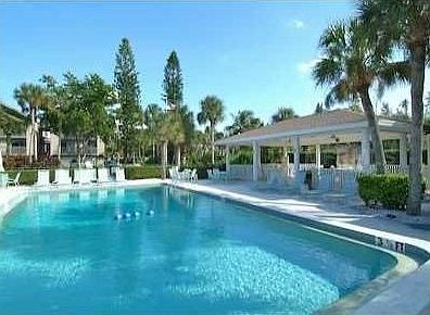 Pool and Gazebo w/Grill