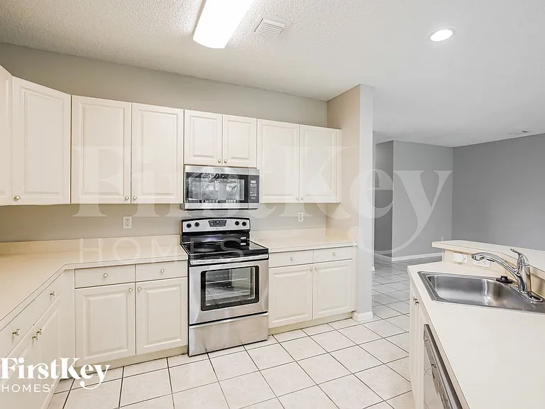 1436 NW 159th Ln — Photo 9