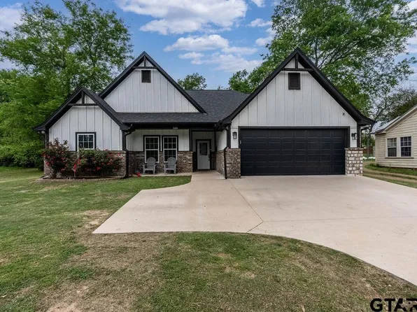 535 S Bolton St, Jacksonville, TX 75766