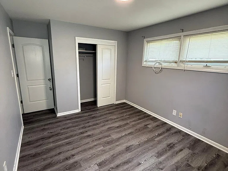 708 & 710 Ashland Ave — Photo 11