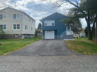 39 Davison Ave, East Brunswick, NJ 08816