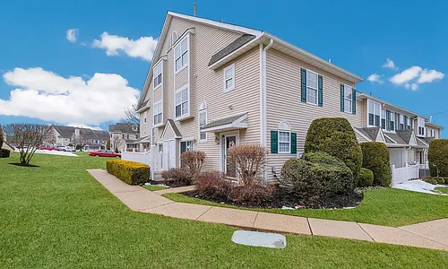 1508 Carol Ct #1508 Photo 1