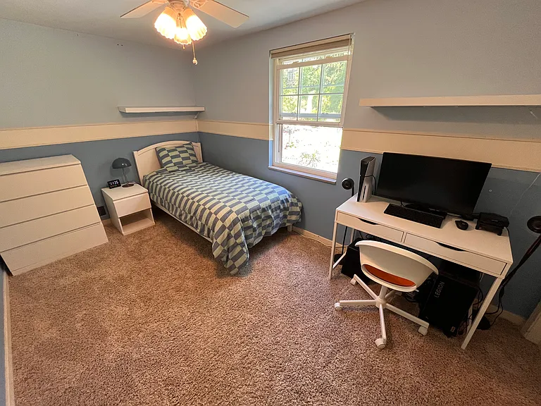 162 Mayfair Dr — Photo 32