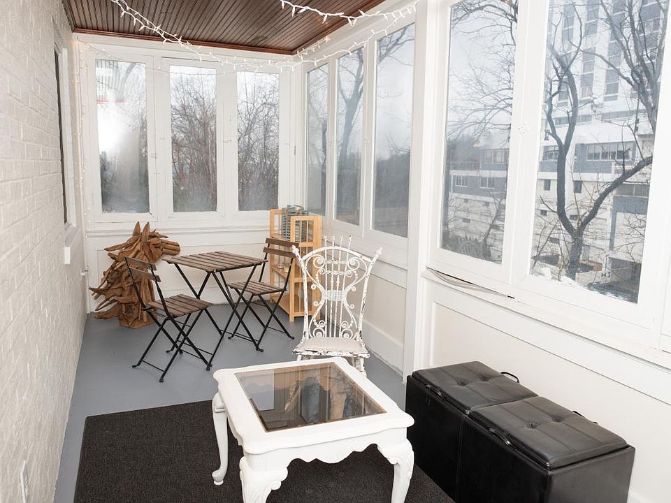 Large screened in porch