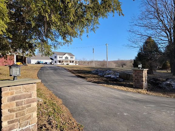 4th image of 4560 State Highway 205