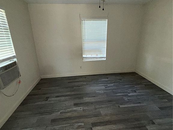 5th image of 203 Veterans Ave