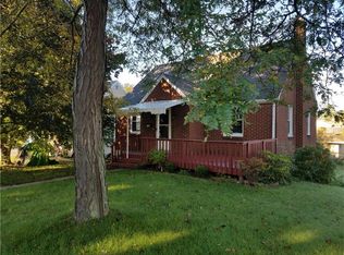 102 Shady Dr, Clairton, PA