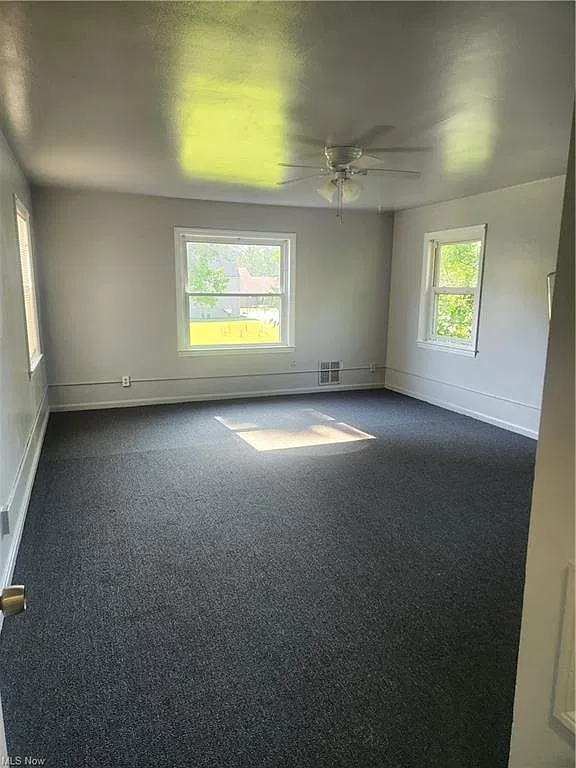 356 North St NW — Photo 4
