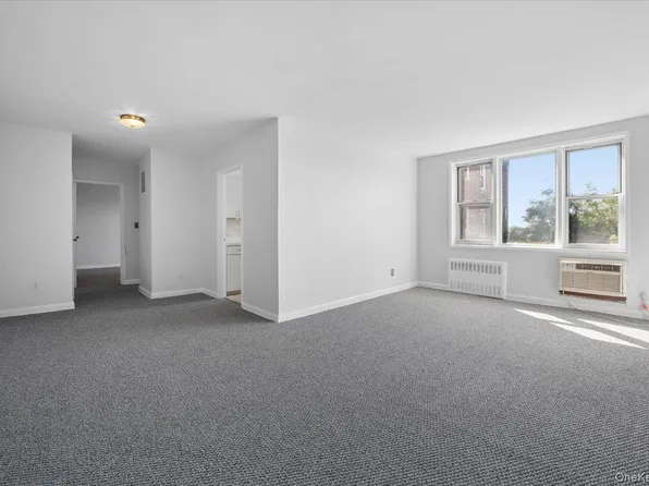 3 Sadore Lane #6C, Yonkers, NY 10710