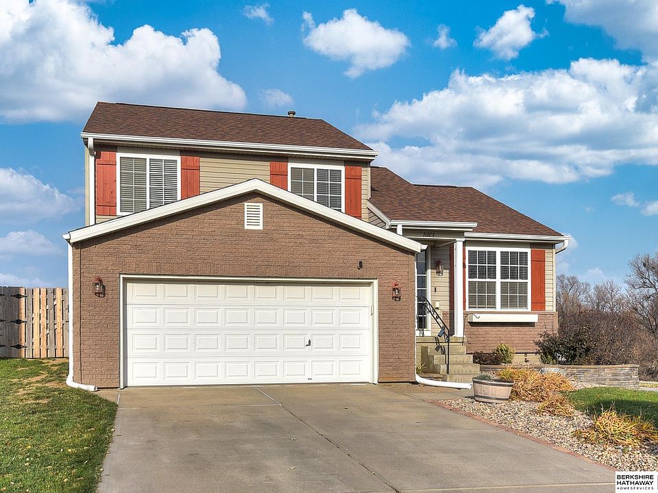 16104 Briar St, Omaha, NE 68136 Zillow