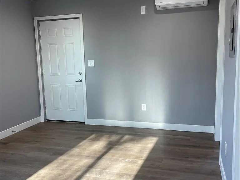 6542 A El Cortez Ave — Photo 3