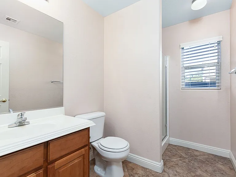 5163 Tunnel Falls Dr — Photo 16