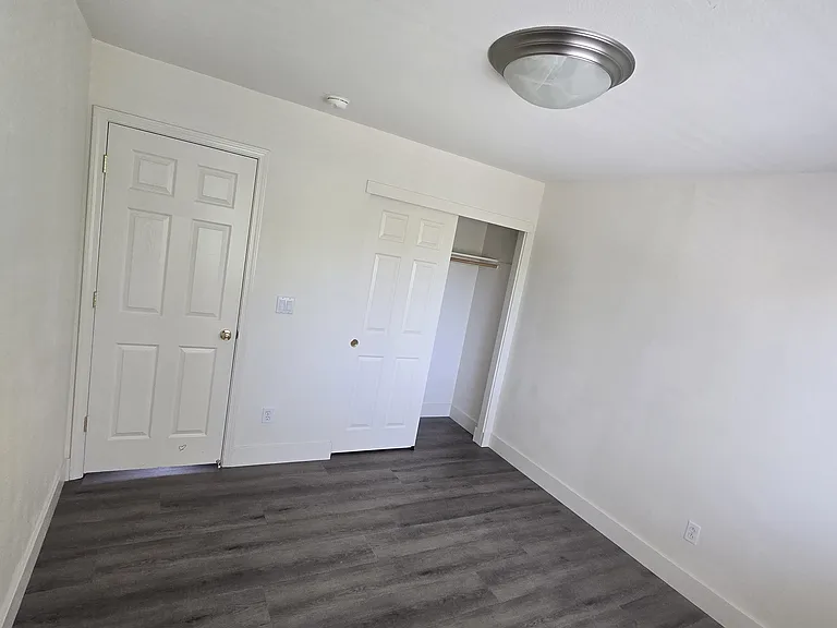 8178 Kayleen Ct — Photo 18