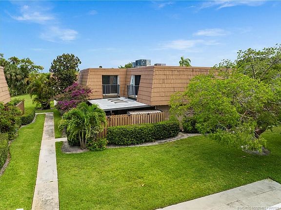 2nd image of 6173 SE Riverboat Dr #1014
