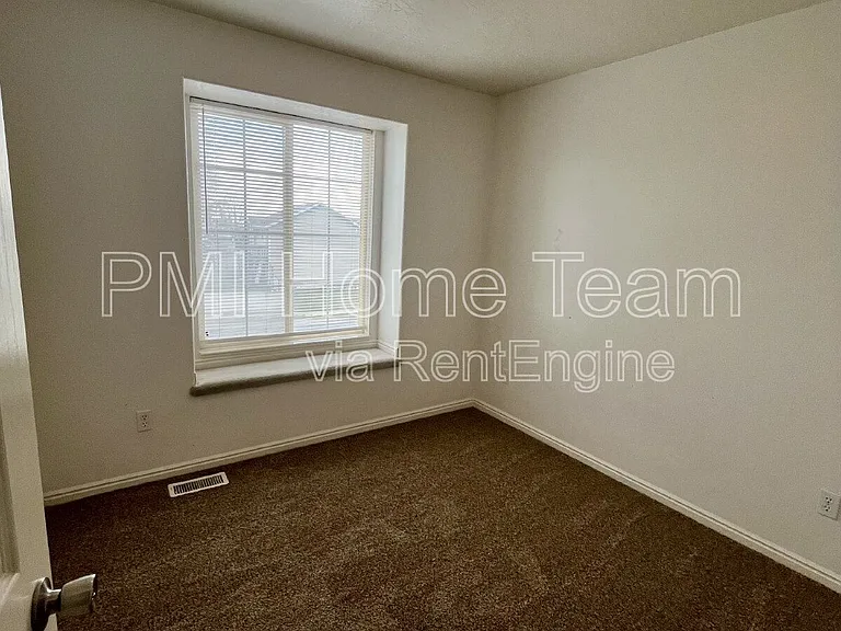 1222 N Willard Peak Dr — Photo 6