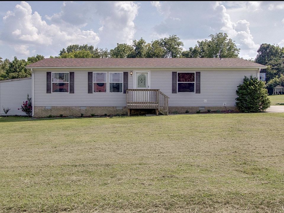 1st image of 105 Southpark Cir